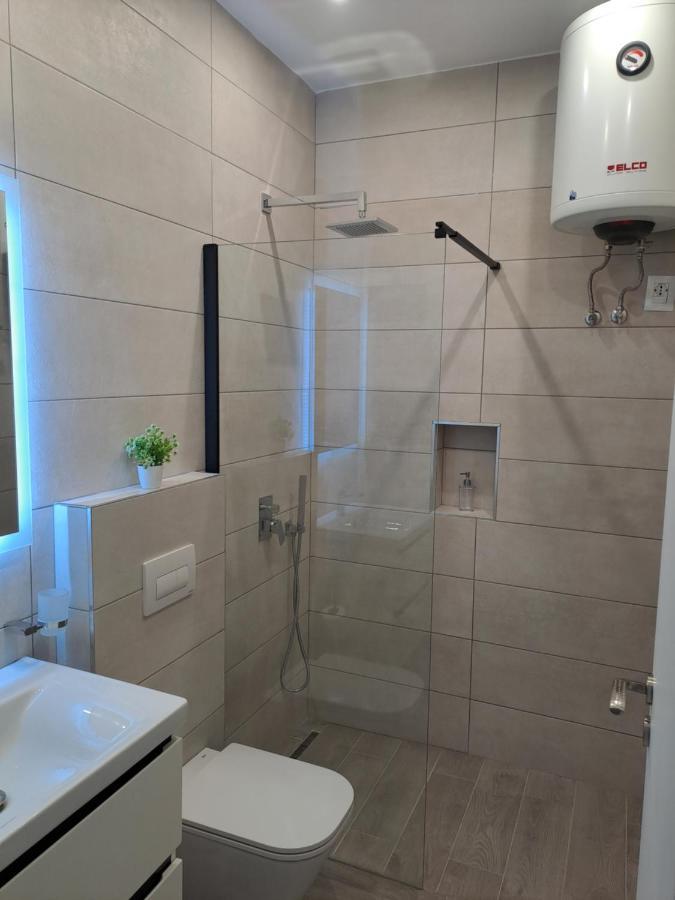 Solar Rooms And Apartments 希马拉 外观 照片